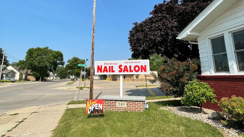 Theresa Nail Salon, nail salon in Austin, MN, photo 3 of 10